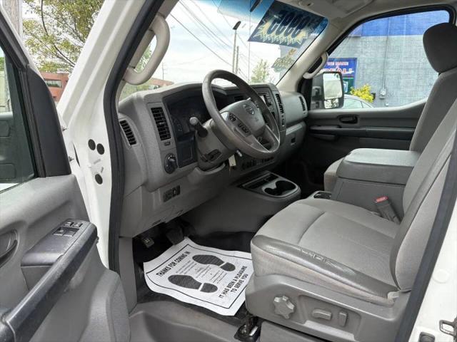 2012 Nissan 2500 NV2500 HD SV V8