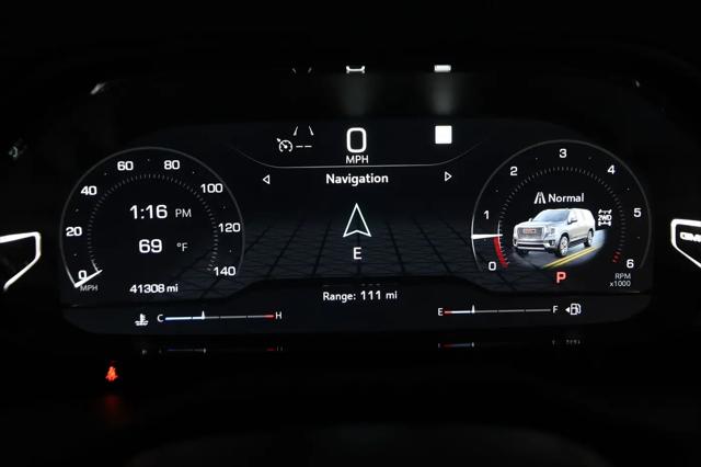 2022 GMC Yukon 4WD Denali