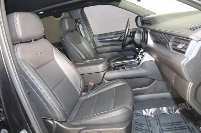 2022 GMC Yukon 4WD Denali