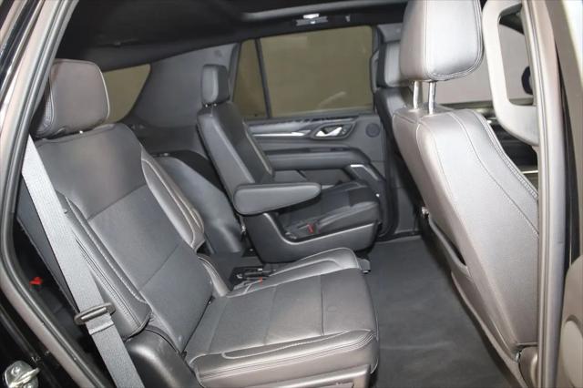 2022 GMC Yukon 4WD Denali