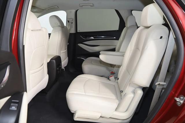 2023 Buick Enclave Essence AWD