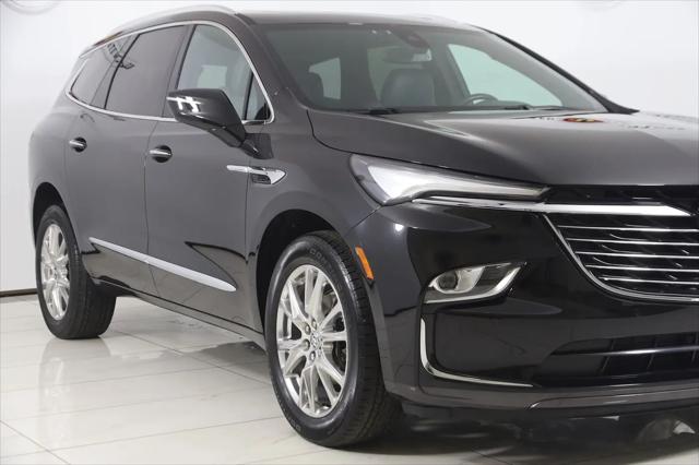 2023 Buick Enclave Essence AWD
