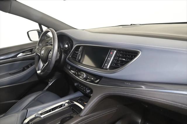 2023 Buick Enclave Essence AWD