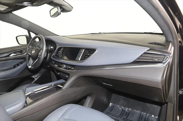 2023 Buick Enclave Essence AWD
