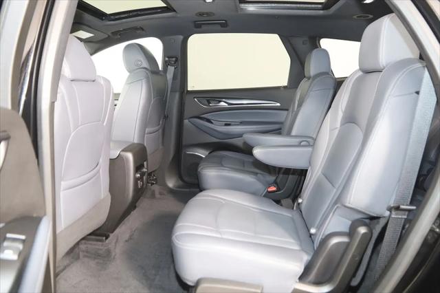 2023 Buick Enclave Essence AWD