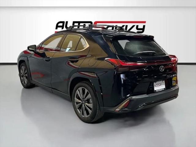 2025 Lexus 300 F SPORT Design