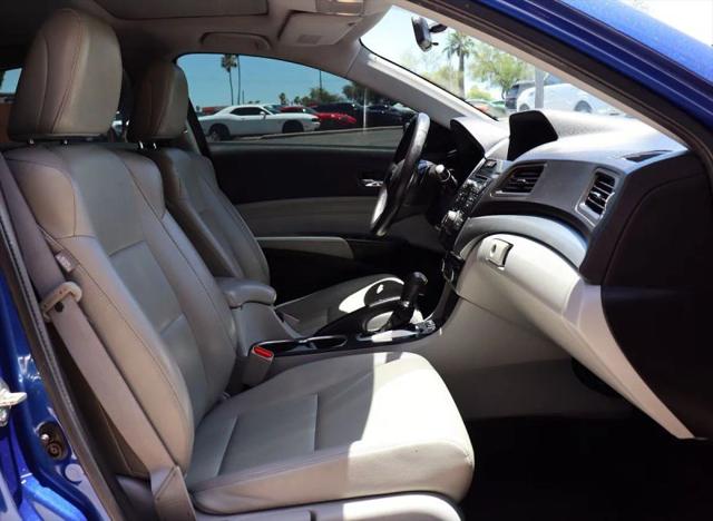 2017 Acura ILX AcuraWatch Plus Package