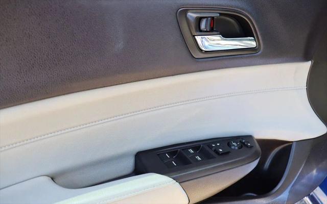 2017 Acura ILX AcuraWatch Plus Package