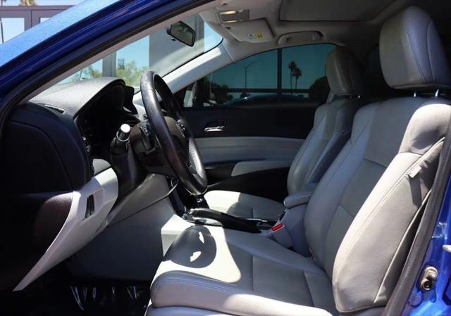 2017 Acura ILX AcuraWatch Plus Package