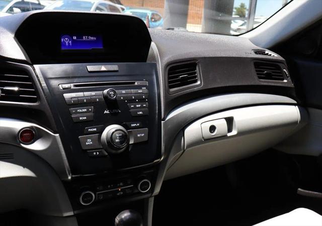2017 Acura ILX AcuraWatch Plus Package