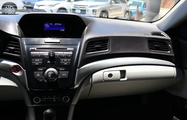 2017 Acura ILX AcuraWatch Plus Package