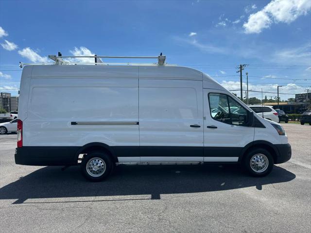 2023 Ford Transit Cargo Van Extended Length w/9 950-lb GVWR