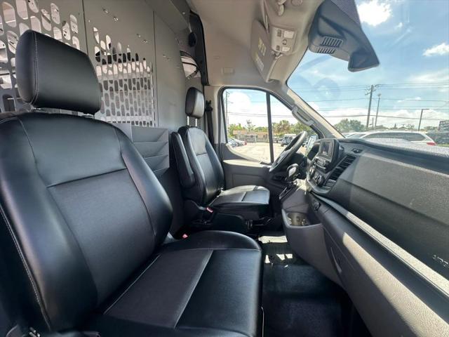 2023 Ford Transit Cargo Van Extended Length w/9 950-lb GVWR