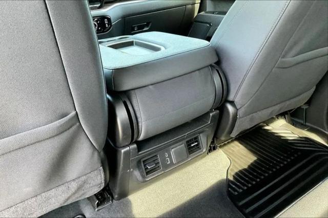 2025 Chevrolet Silverado 1500 4WD Crew Cab Short Bed LT with 2FL