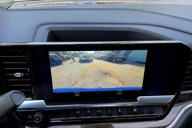 2025 Chevrolet Silverado 1500 4WD Crew Cab Short Bed LT with 2FL