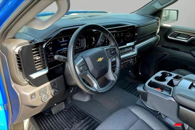 2025 Chevrolet Silverado 1500 4WD Crew Cab Short Bed LT with 2FL
