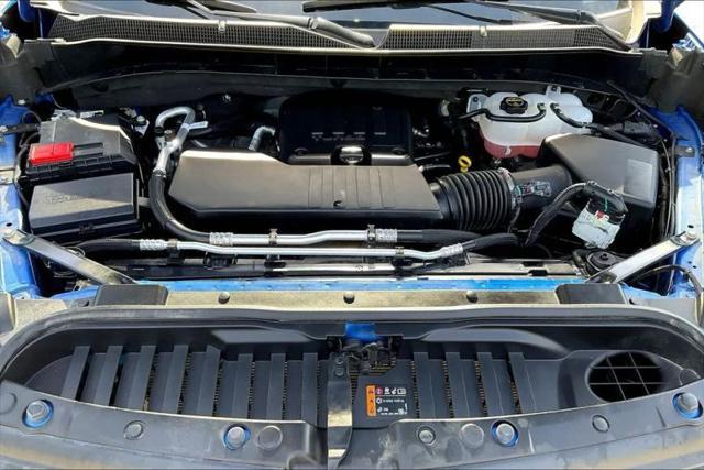 2025 Chevrolet Silverado 1500 4WD Crew Cab Short Bed LT with 2FL