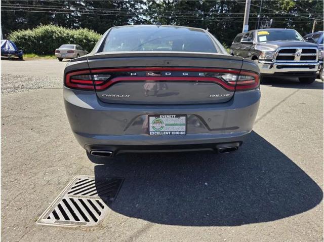 2017 Dodge Charger SXT RWD