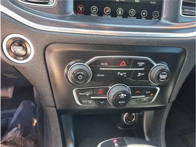 2017 Dodge Charger SXT RWD
