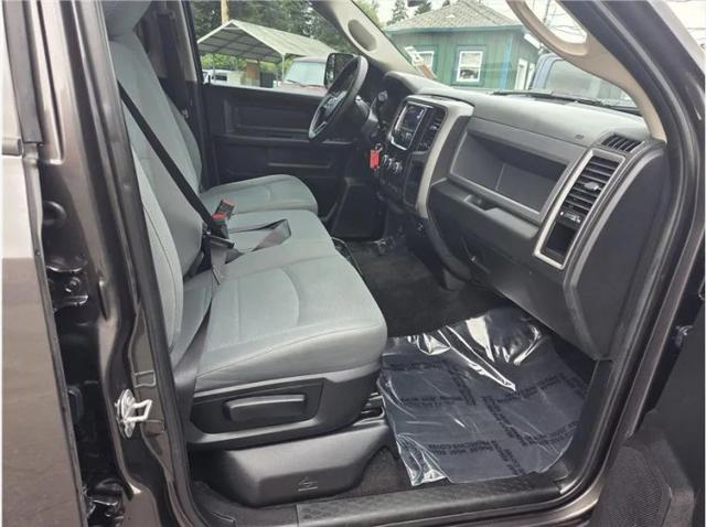 2017 Ram 2500 Tradesman Crew Cab 4x2 6'4" Box