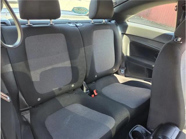 2019 Volkswagen Beetle 2.0T S