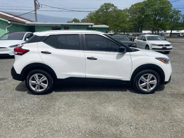 2020 Nissan Kicks S Xtronic CVT