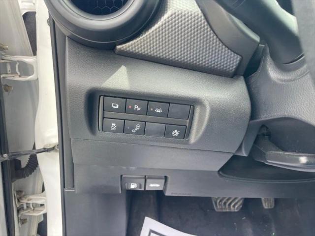 2020 Nissan Kicks S Xtronic CVT