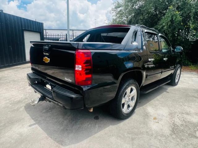 2013 Chevrolet Avalanche LT
