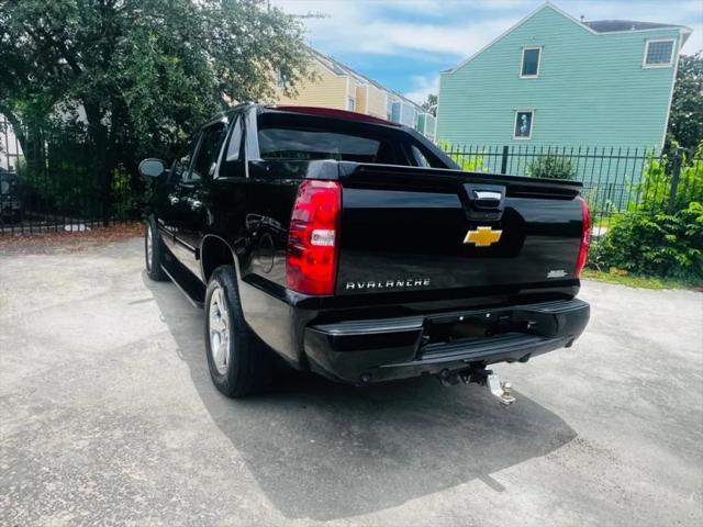 2013 Chevrolet Avalanche LT