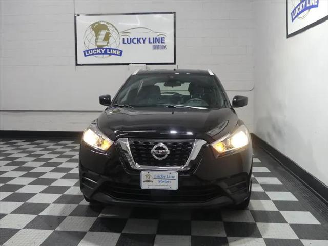 2020 Nissan Kicks SV Xtronic CVT
