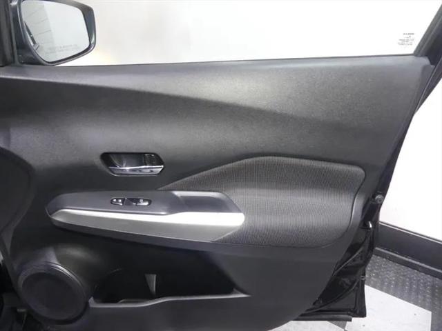2020 Nissan Kicks SV Xtronic CVT