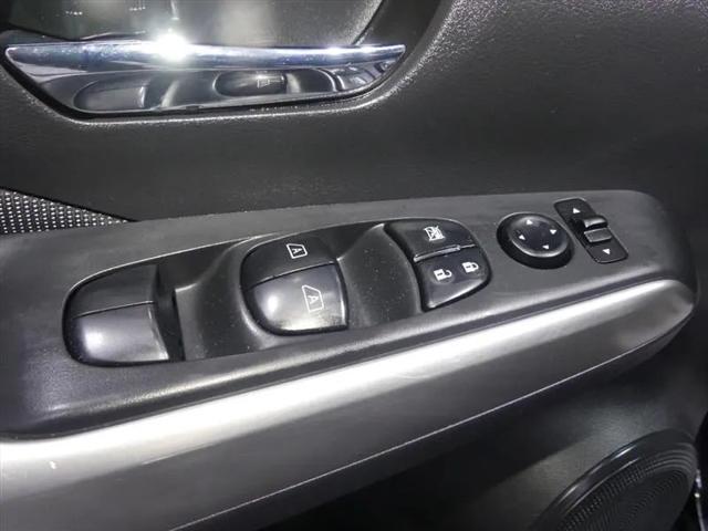 2020 Nissan Kicks SV Xtronic CVT