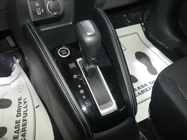 2020 Nissan Kicks SV Xtronic CVT