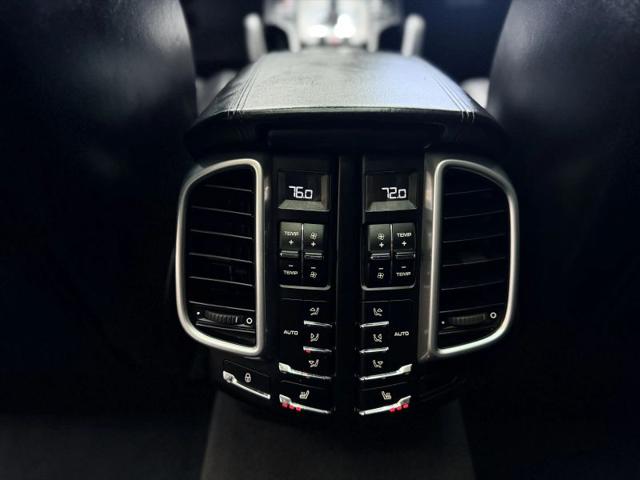 2012 Porsche Cayenne Turbo
