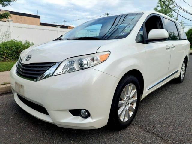 2015 Toyota Sienna XLE 7 Passenger