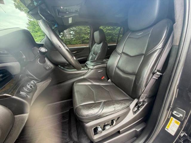 2016 Cadillac Escalade Platinum