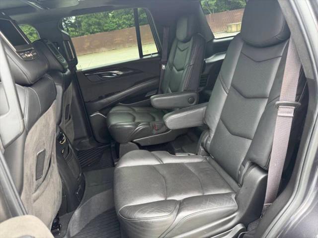 2016 Cadillac Escalade Platinum