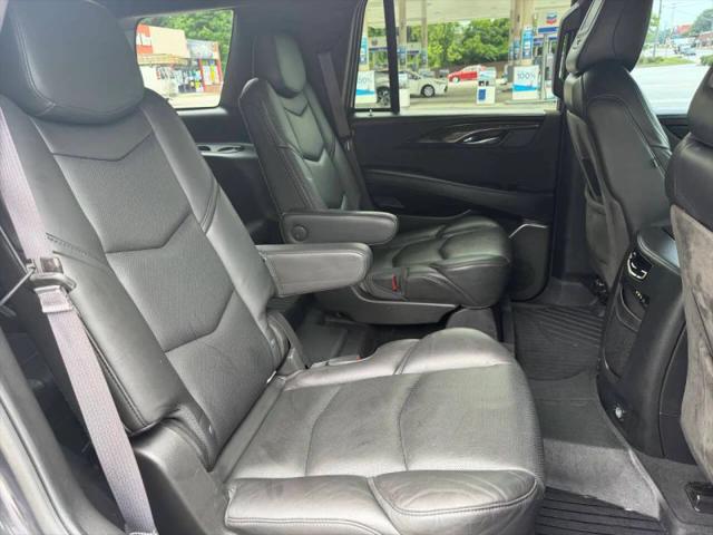 2016 Cadillac Escalade Platinum