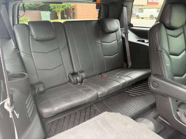 2016 Cadillac Escalade Platinum