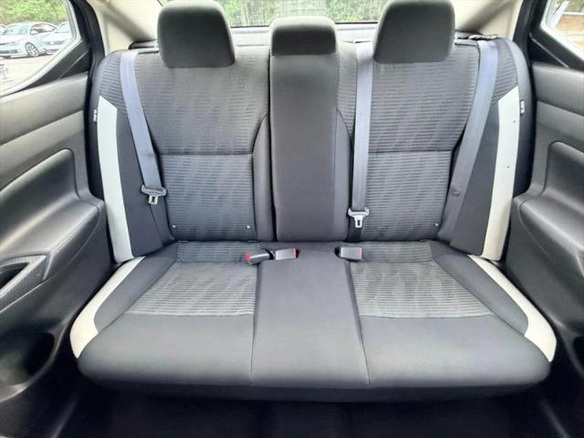 2020 Nissan Versa SV Xtronic CVT