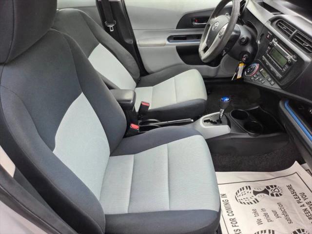 2013 Toyota Prius c Two