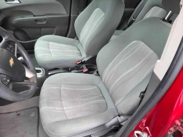 2016 Chevrolet Sonic LT Auto