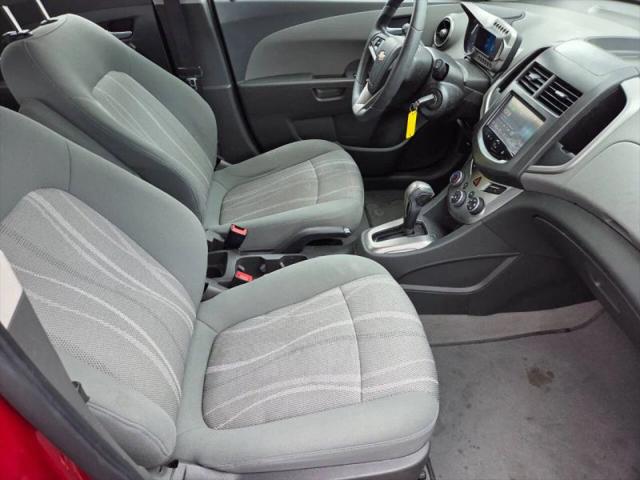 2016 Chevrolet Sonic LT Auto