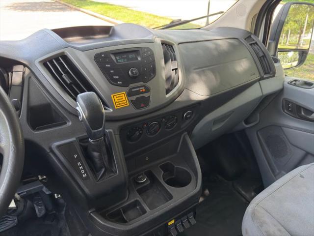 2017 Ford Transit w/Sliding Side Door w/LWB