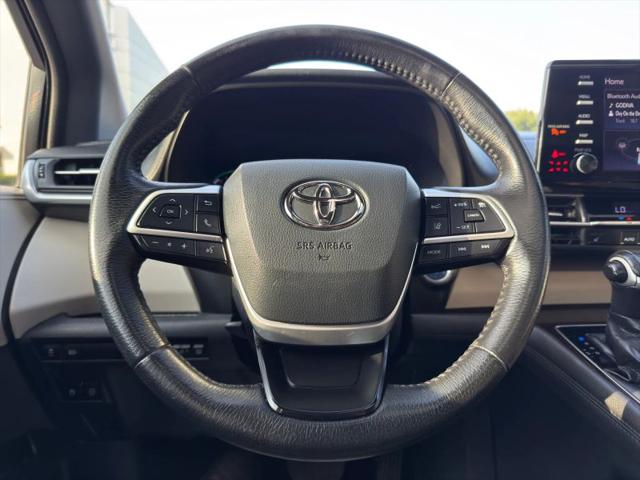2021 Toyota Sienna XLE