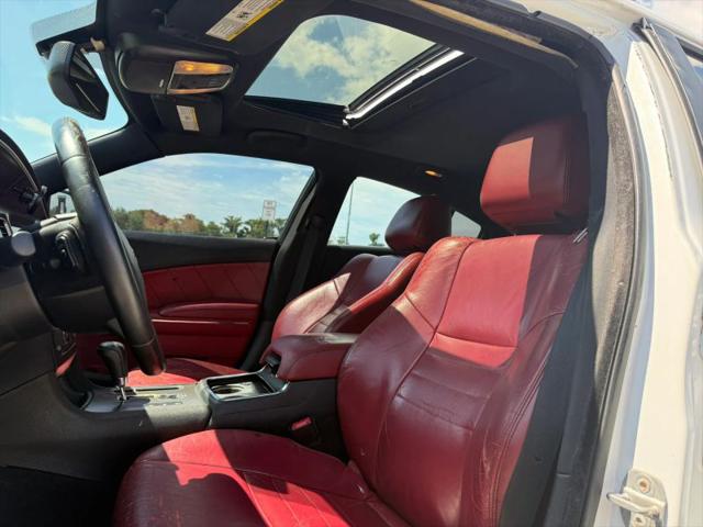 2013 Dodge Charger R/T Plus