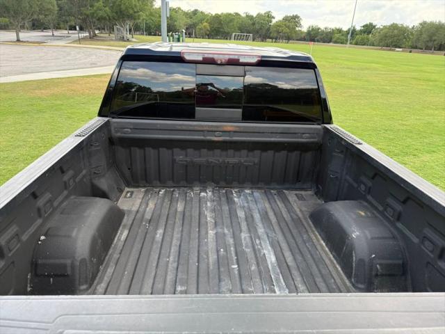 2020 GMC Sierra 1500 4WD Crew Cab Short Box Denali