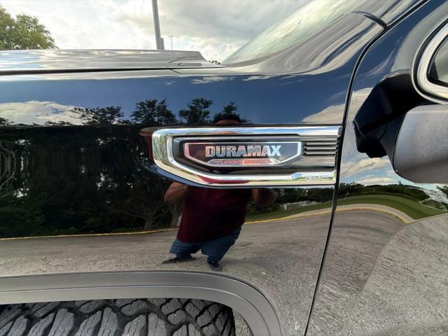 2020 GMC Sierra 1500 4WD Crew Cab Short Box Denali