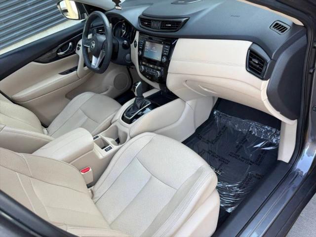 2017 Nissan Rogue SL