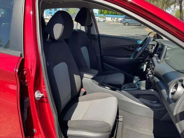 2023 Hyundai Kona SE